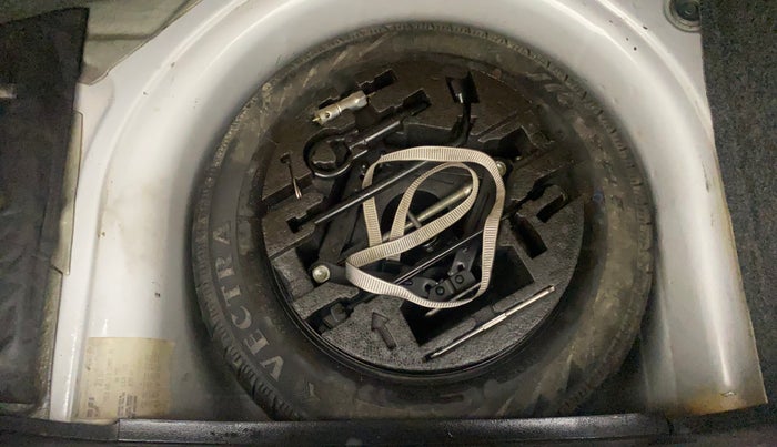 2015 Volkswagen Polo COMFORTLINE 1.2L, Petrol, Manual, 43,106 km, Spare Tyre