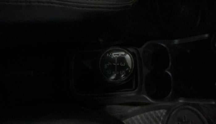 2019 Maruti S PRESSO VXI+, Petrol, Manual, 33,183 km, Gear Lever