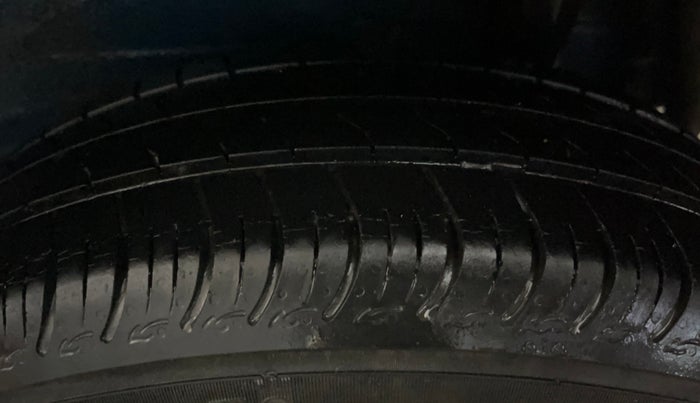 2019 Maruti S PRESSO VXI+, Petrol, Manual, 33,183 km, Left Rear Tyre Tread