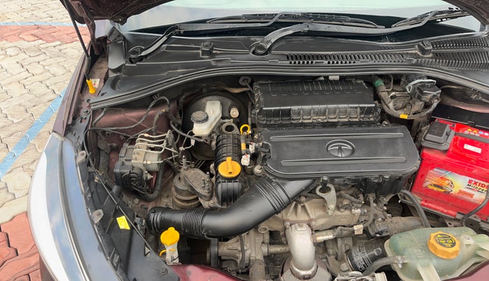 2021 Tata TIGOR XZA PLUS PETROL, Petrol, Automatic, 48,210 km, Engine View - Right