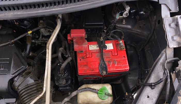 2018 Maruti Wagon R 1.0 VXI, Petrol, Manual, 38,786 km, Engine View - Left