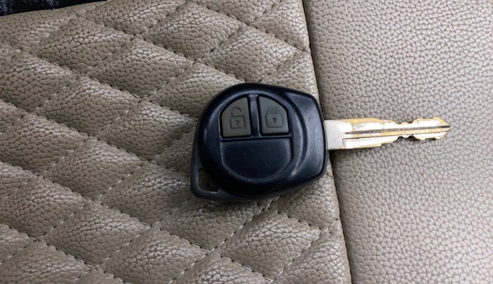 2018 Maruti Wagon R 1.0 VXI, Petrol, Manual, 38,786 km, Key Close Up