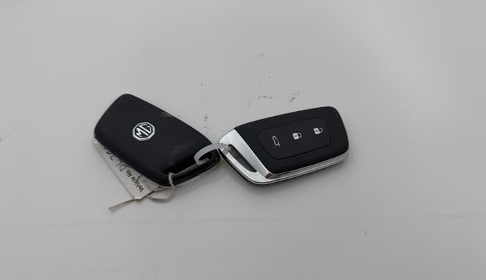 2021 MG HECTOR SHARP 1.5 DCT PETROL, Petrol, Automatic, 67,996 km, Key Close Up