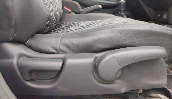 2018 Honda WR-V 1.2L I-VTEC VX MT, Petrol, Manual, 62,893 km, Driver Side Adjustment Panel