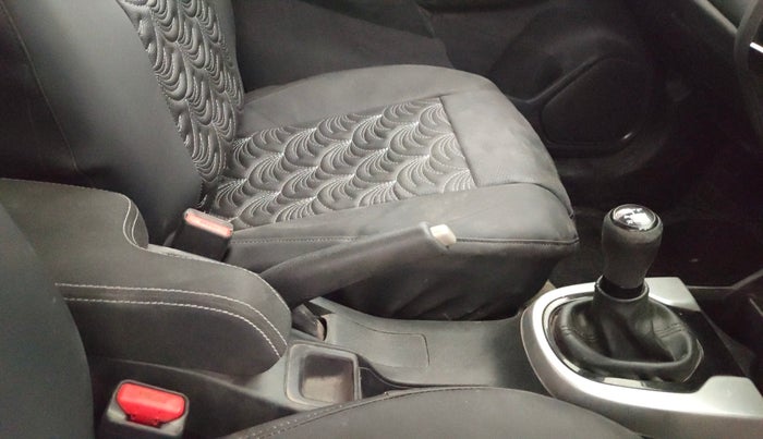 2018 Honda WR-V 1.2L I-VTEC VX MT, Petrol, Manual, 62,893 km, Gear Lever