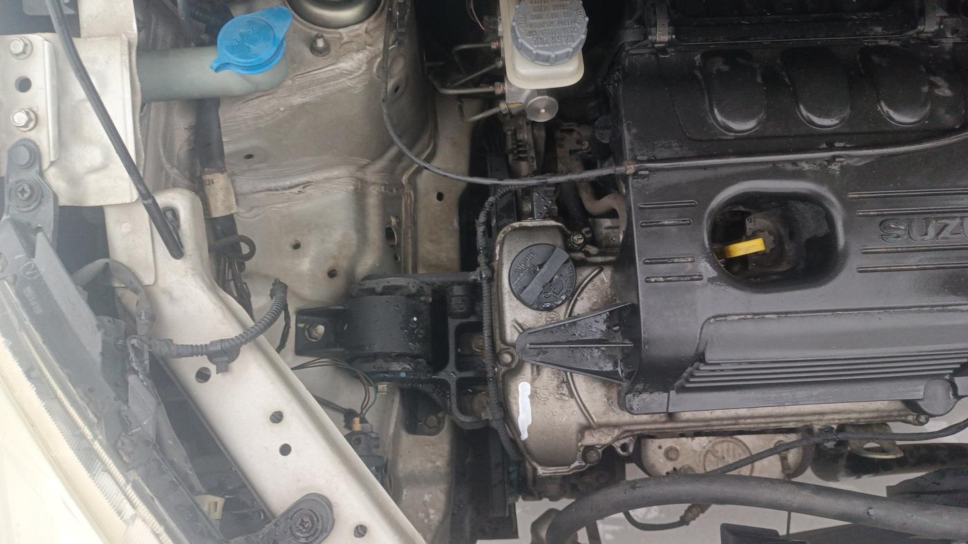 2014 Maruti Wagon R 1.0 VXI, Petrol, Manual, 1,32,169 km, Engine View - Right