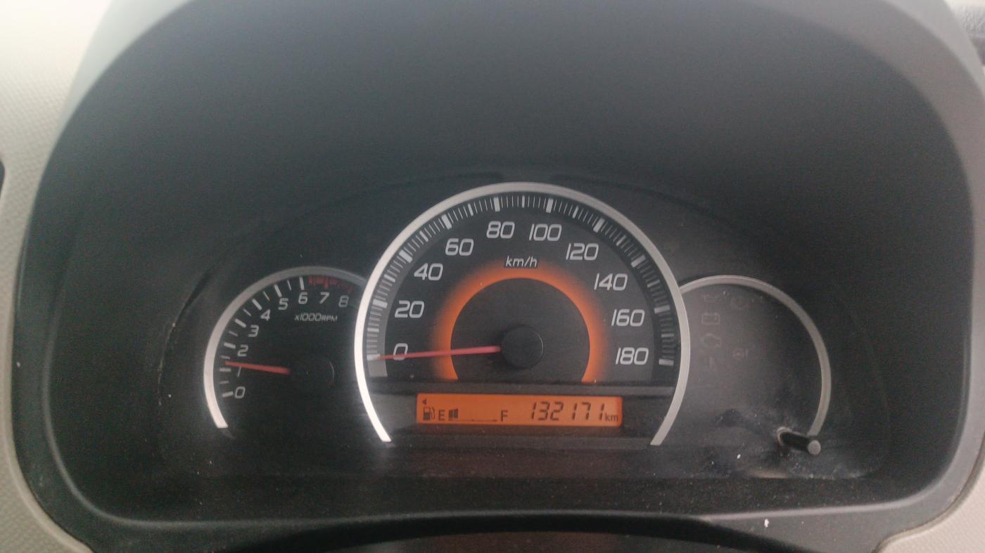 2014 Maruti Wagon R 1.0 VXI, Petrol, Manual, 1,32,169 km, Odometer Image