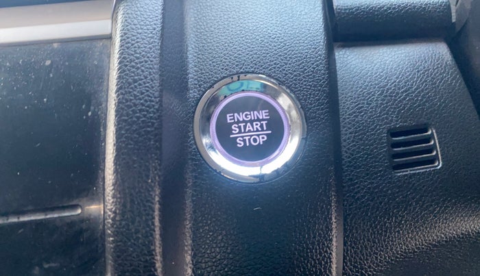 2017 Honda WR-V 1.5L I-DTEC VX MT, Diesel, Manual, 73,513 km, Keyless Start/ Stop Button