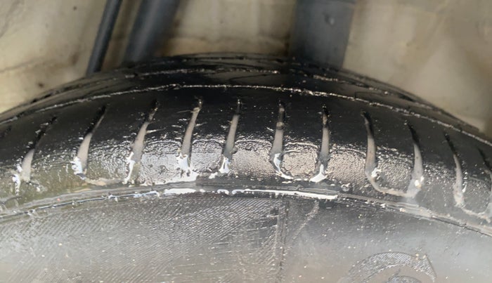 2017 Honda WR-V 1.5L I-DTEC VX MT, Diesel, Manual, 73,513 km, Left Rear Tyre Tread