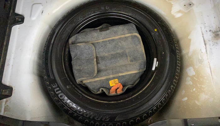 2024 Hyundai NEW I20 SPORTZ 1.2 MT, Petrol, Manual, 41,346 km, Spare Tyre