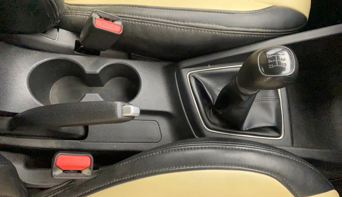 2015 Hyundai Elite i20 SPORTZ 1.2, Petrol, Manual, 71,476 km, Gear Lever