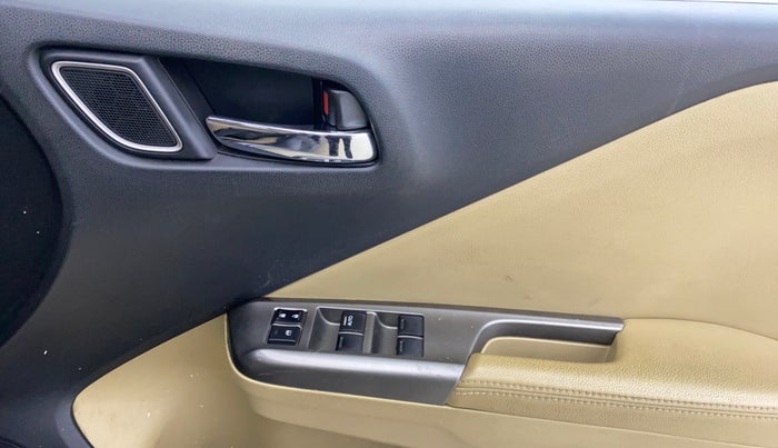 2018 Honda City 1.5L I-VTEC ZX CVT, Petrol, Automatic, 98,795 km, Driver Side Door Panels Control