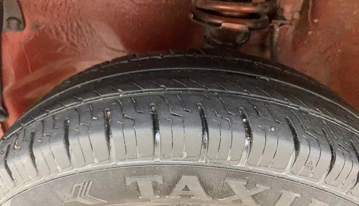 2016 Maruti Alto 800 LXI, Petrol, Manual, 51,218 km, Left Front Tyre Tread