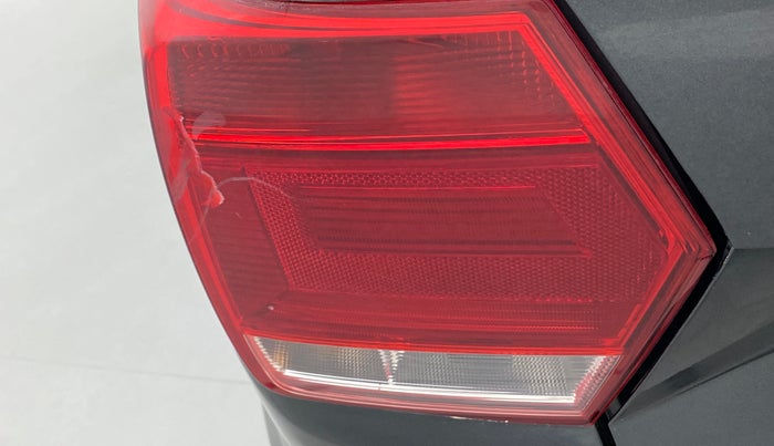 2016 Volkswagen Ameo HIGHLINE1.5L, Diesel, Manual, 1,09,668 km, Left tail light - Minor damage