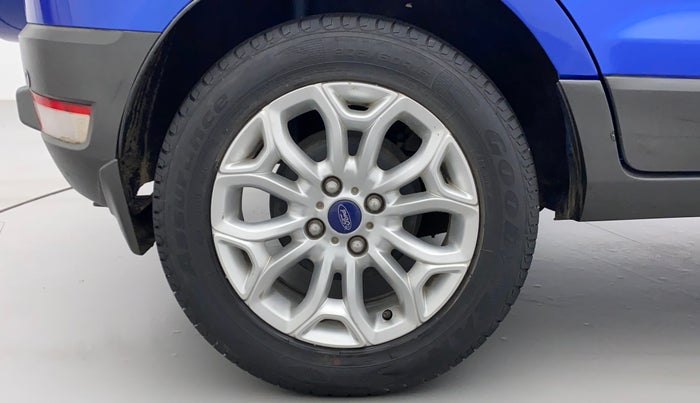 2015 Ford Ecosport TITANIUM 1.5L PETROL AT, Petrol, Automatic, 98,585 km, Right Rear Wheel