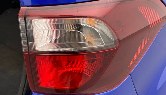 2015 Ford Ecosport TITANIUM 1.5L PETROL AT, Petrol, Automatic, 98,585 km, Right tail light - Minor damage