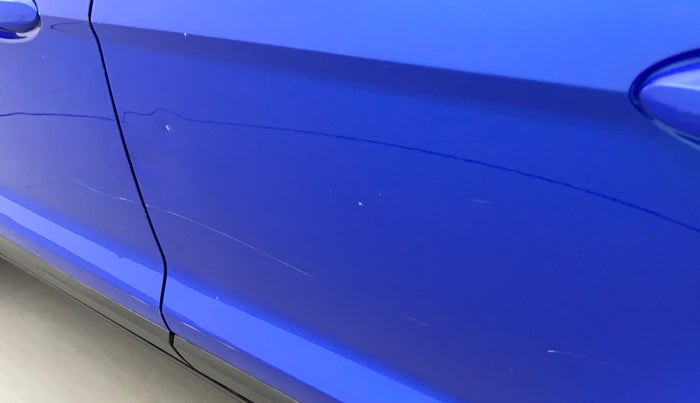 2015 Ford Ecosport TITANIUM 1.5L PETROL AT, Petrol, Automatic, 98,585 km, Rear left door - Minor scratches