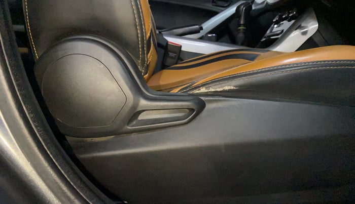 2021 Tata NEXON XM SUNROOF PETROL, Petrol, Manual, 88,474 km, Driver Side Adjustment Panel
