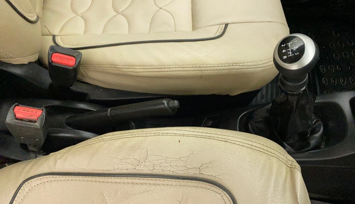 2017 Maruti Wagon R 1.0 LXI CNG, CNG, Manual, 1,17,691 km, Gear Lever