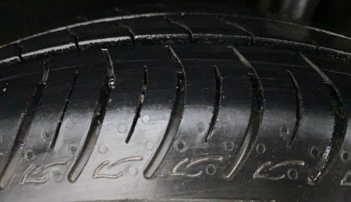 2021 Maruti Baleno DELTA CVT PETROL 1.2, Petrol, Automatic, 28,273 km, Left Rear Tyre Tread