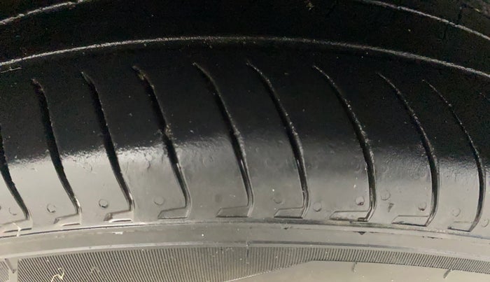 2020 Maruti IGNIS ZETA 1.2 AMT, Petrol, Automatic, 57,618 km, Right Rear Tyre Tread