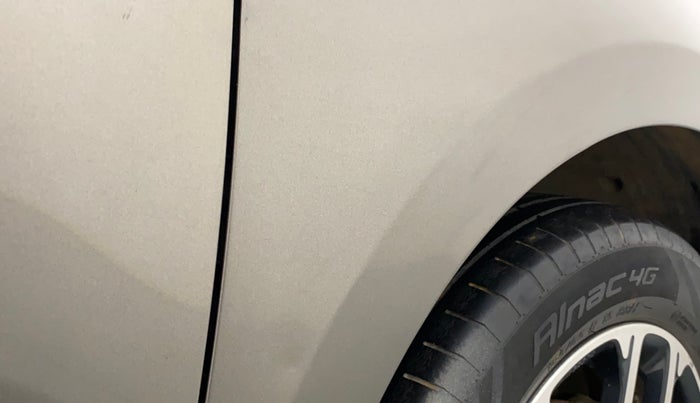 2019 Maruti Swift ZXI PLUS, Petrol, Manual, 52,467 km, Right fender - Minor scratches