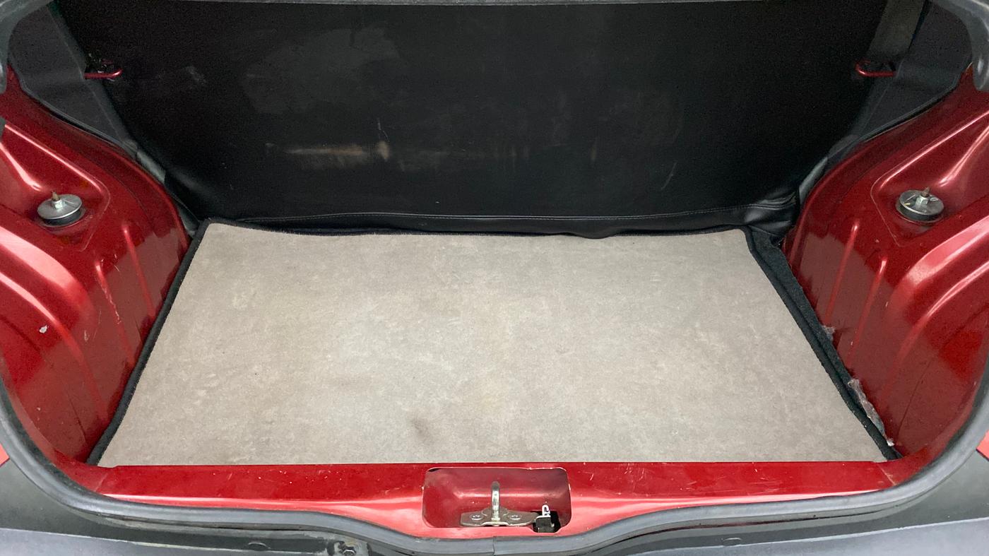2016 Renault Kwid RXT Opt, Petrol, Manual, 23,698 km, Boot Inside