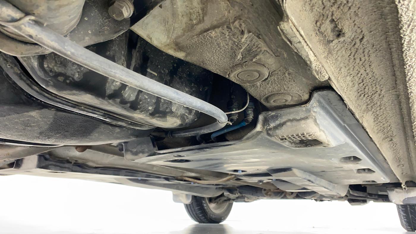 2013 Volkswagen Vento HIGHLINE DIESEL, Diesel, Manual, 75,680 km, Right Side Underbody