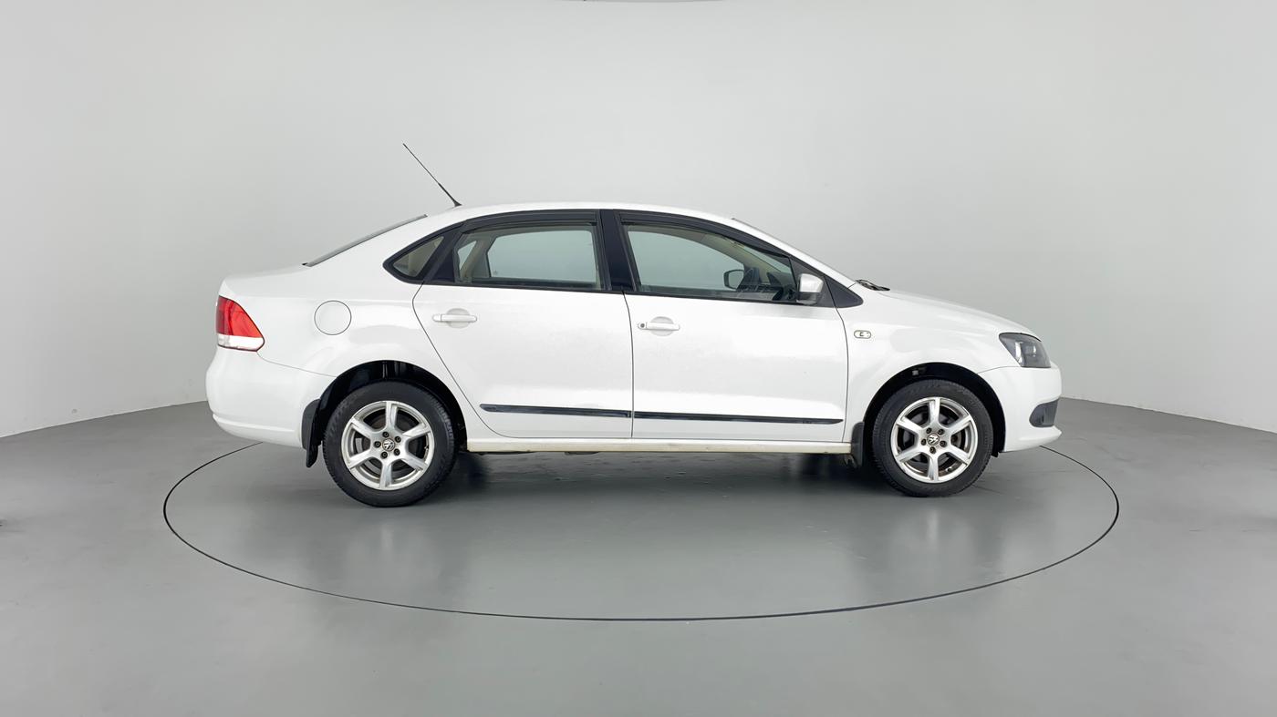2013 Volkswagen Vento HIGHLINE DIESEL, Diesel, Manual, 75,680 km, Right Side