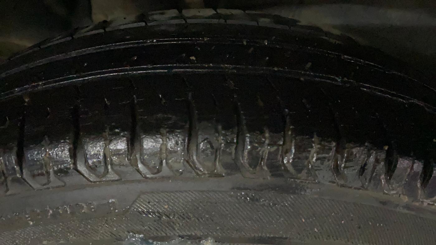 2020 Maruti Swift VXI, Petrol, Manual, 49,893 km, Right Rear Tyre Tread