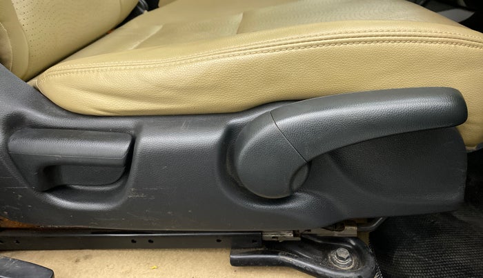 2018 Honda City ZX CVT, Petrol, Automatic, 18,992 km, Driver Side Adjustment Panel