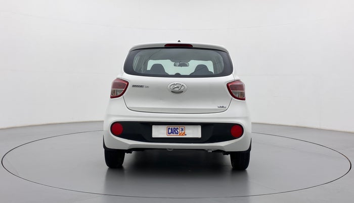 2017 Hyundai Grand i10 MAGNA 1.2 KAPPA VTVT, Petrol, Manual, Back/Rear