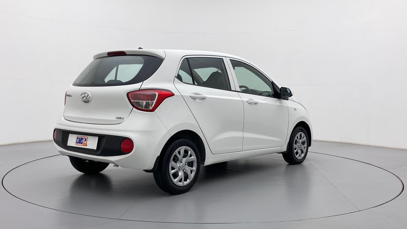 2017 Hyundai Grand i10 MAGNA 1.2 KAPPA VTVT, Petrol, Manual, Right Back Diagonal