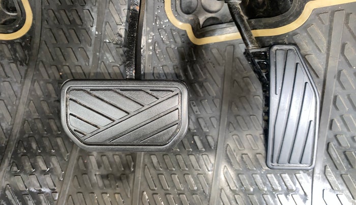 2019 Maruti Dzire ZXI PLUS AMT, Petrol, Automatic, 59,320 km, Pedals