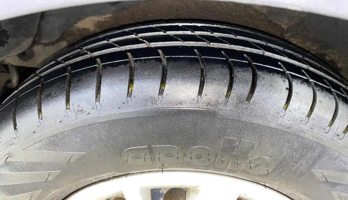 2014 Hyundai i10 SPORTZ 1.1, Petrol, Manual, 20,612 km, Right Rear Tyre Tread