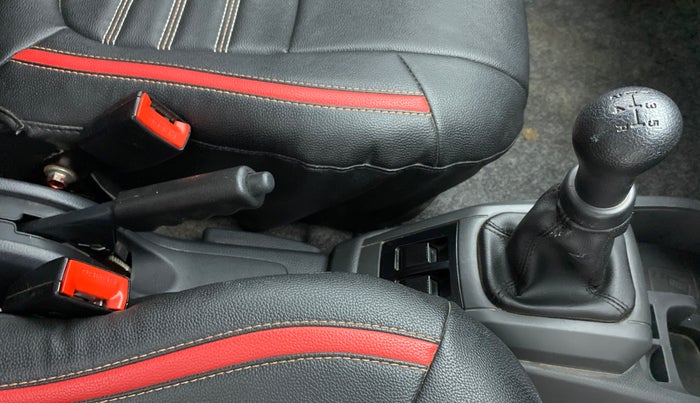 2018 Maruti Alto 800 LXI, Petrol, Manual, 24,730 km, Gear Lever