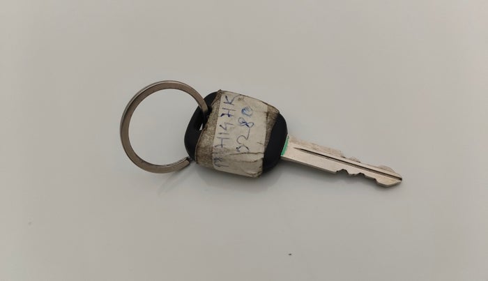 2019 Maruti Alto 800 LXI CNG, CNG, Manual, 86,040 km, Key Close Up