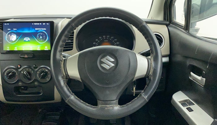 2016 Maruti Wagon R 1.0 LXI, CNG, Manual, 95,528 km, Steering Wheel Close Up