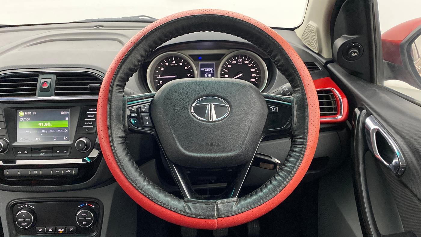 2017 Tata TIGOR XZ 1.2 REVOTRON OPT, Petrol, Manual, 60,815 km, Steering Wheel Close Up