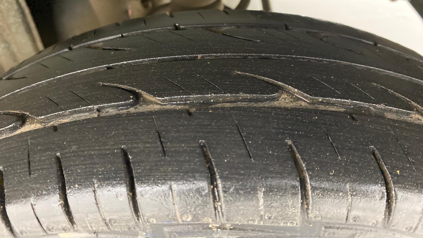 2012 Maruti Alto 800 LXI, Petrol, Manual, 64,098 km, Left Rear Tyre Tread