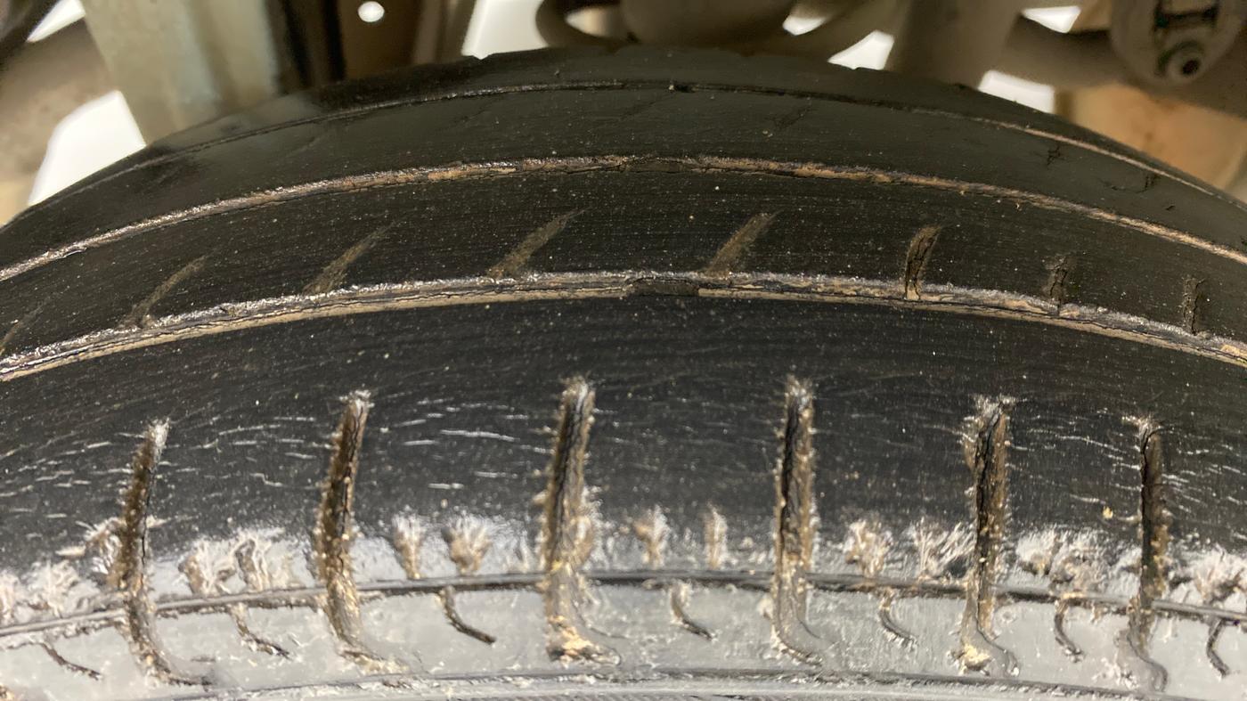 2012 Maruti Alto 800 LXI, Petrol, Manual, 64,098 km, Right Rear Tyre Tread