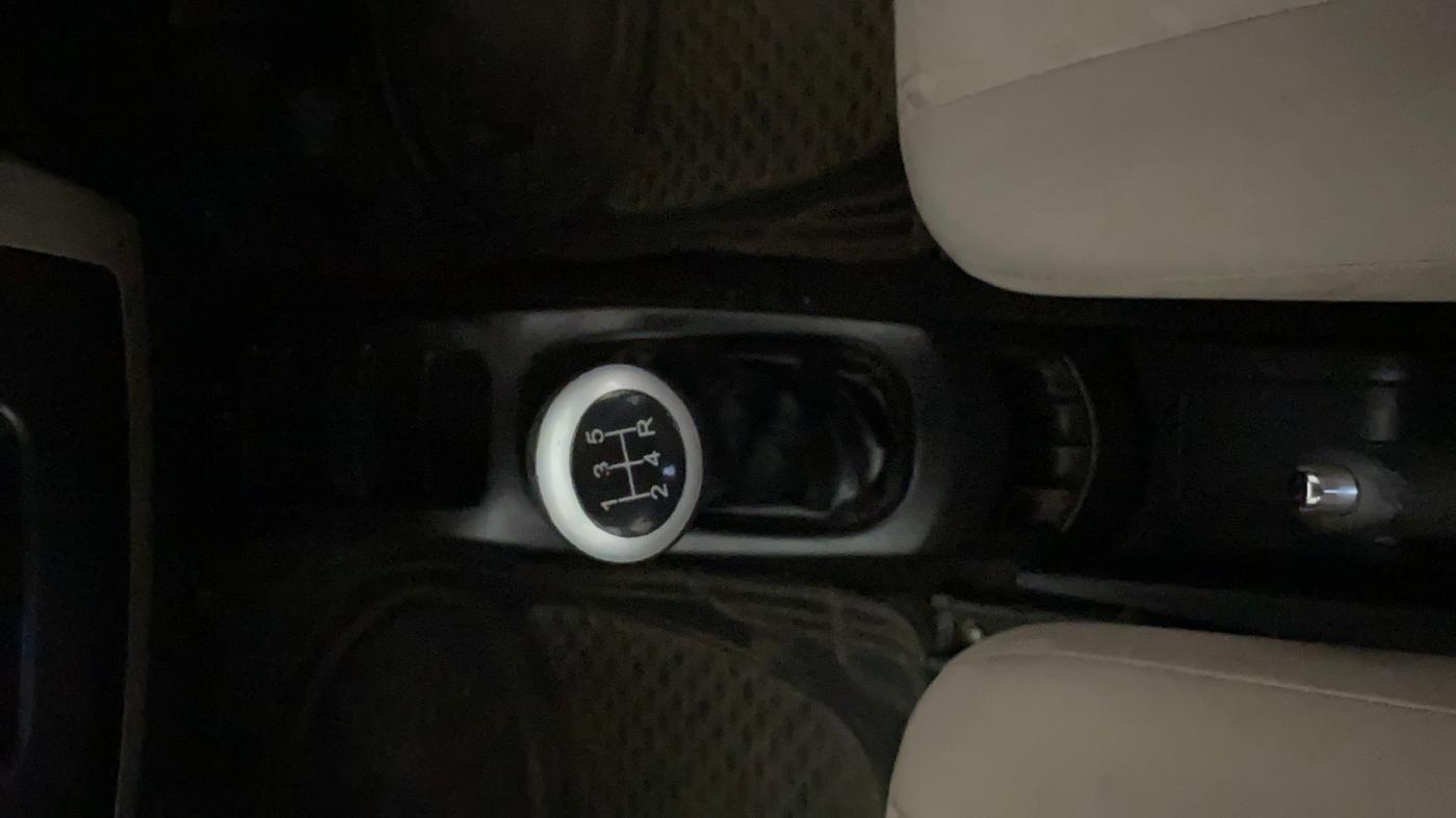 2015 Maruti Wagon R 1.0 VXI, Petrol, Manual, 18,186 km, Gear Lever