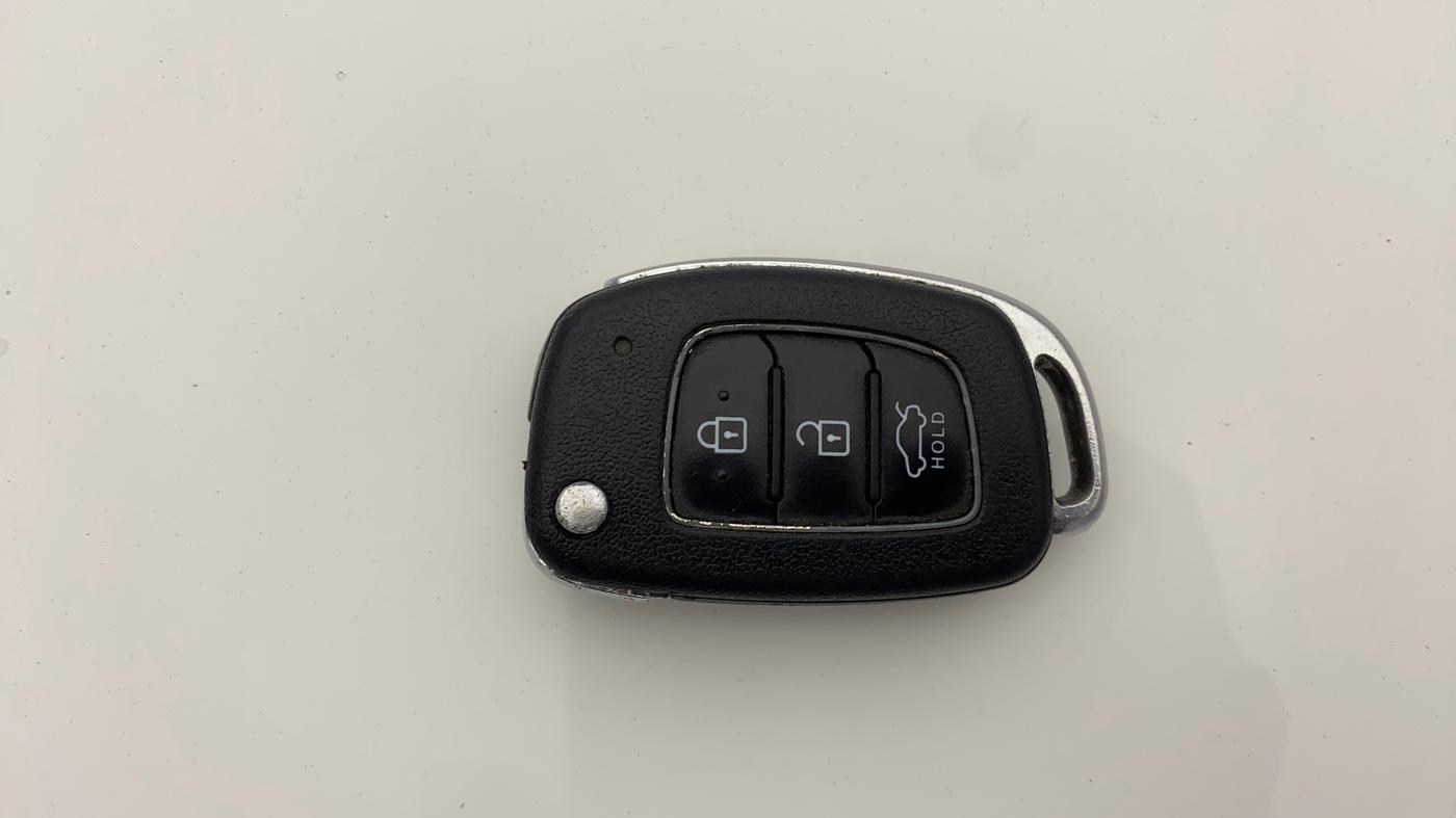 2018 Hyundai New Elantra 2.0 SX AT PETROL, Petrol, Automatic, 1,04,317 km, Key Close Up