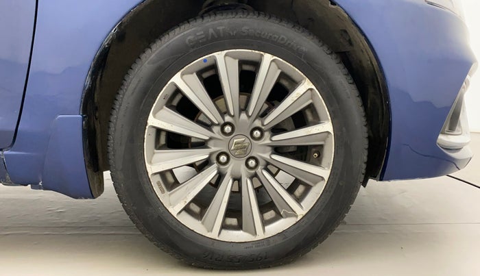 2018 Maruti Ciaz ALPHA  AT 1.5 SHVS PETROL, Petrol, Automatic, 60,904 km, Right Front Wheel