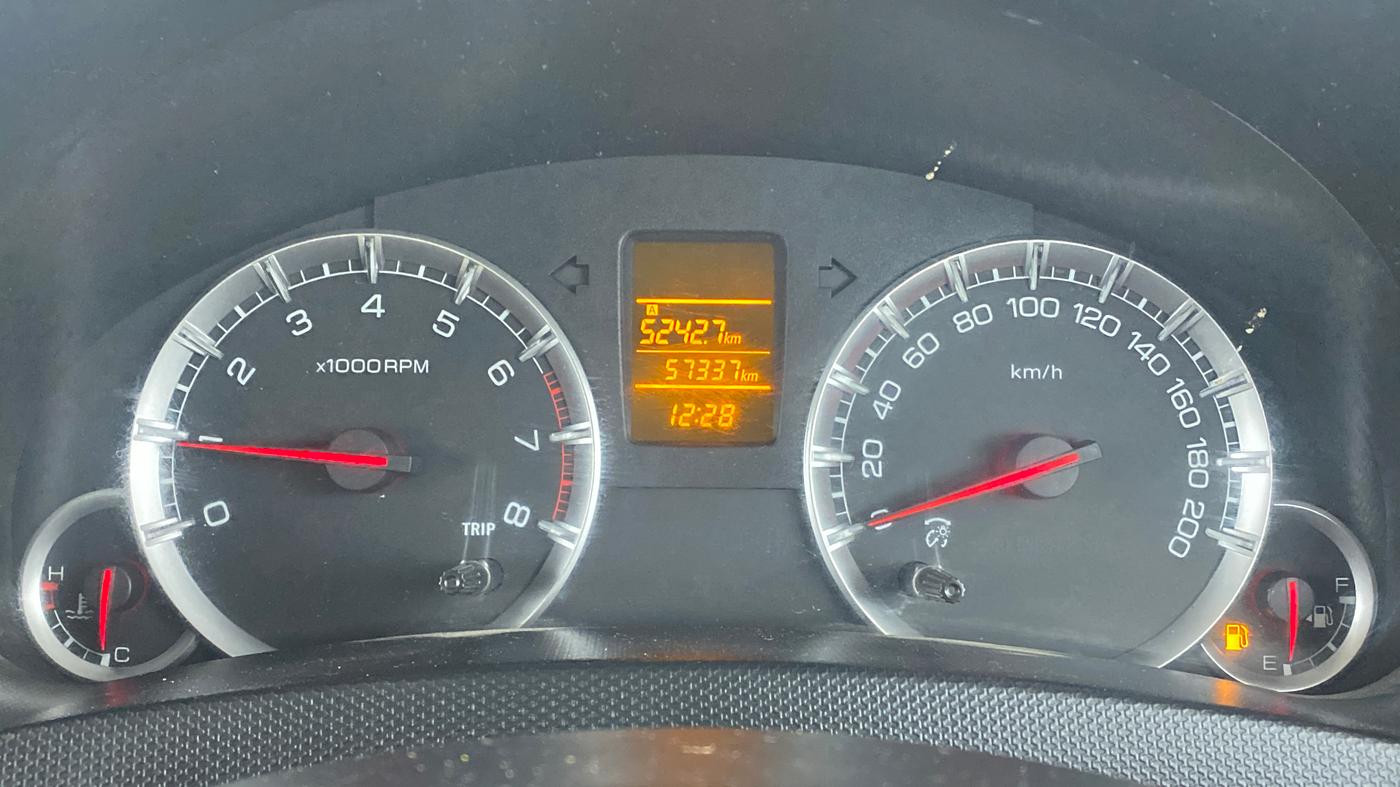 2013 Maruti Swift Dzire VXI, Petrol, Manual, 57,434 km, Odometer Image