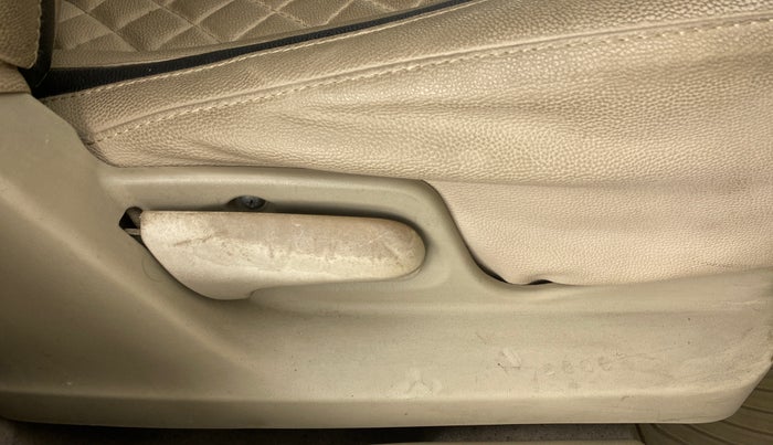 2013 Maruti Swift Dzire VXI, Petrol, Manual, 57,434 km, Driver Side Adjustment Panel