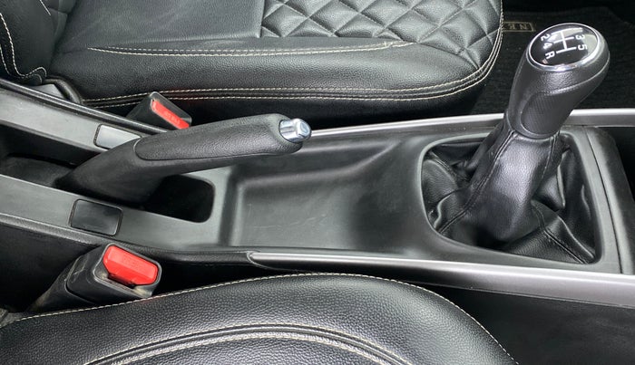 2021 Maruti Baleno DELTA PETROL 1.2, Petrol, Manual, 10,440 km, Gear Lever