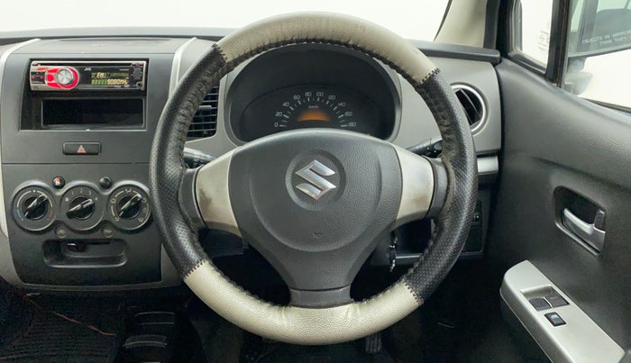 2010 Maruti Wagon R 1.0 LXI, Petrol, Manual, 80,982 km, Steering Wheel Close Up