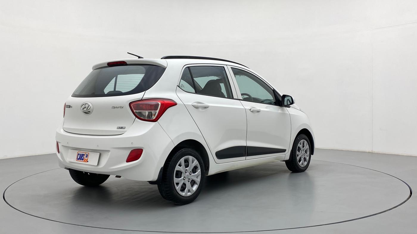 2016 Hyundai Grand i10 SPORTZ 1.2 KAPPA VTVT, Petrol, Manual, 29,227 km, Right Back Diagonal