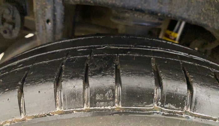 2014 Maruti Alto 800 VXI, Petrol, Manual, 1,23,537 km, Right Rear Tyre Tread